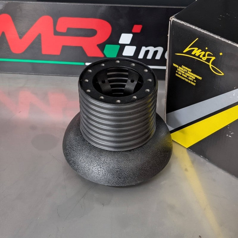 Luisi mozzo per volanti sportivi Abarth Grande Punto e derivate