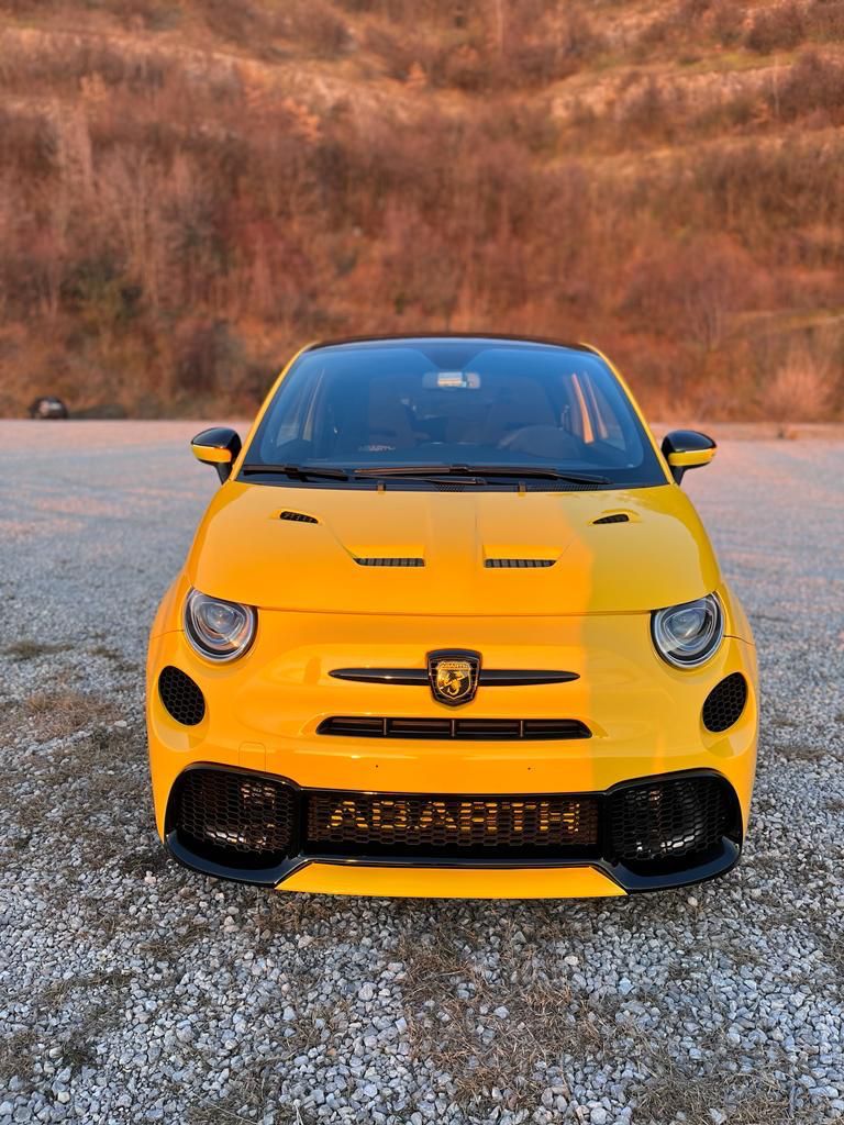 Cofano in vetroresina con prese d'aria e copertura fari - 500 ABARTH - EXTR3ME ITALIA